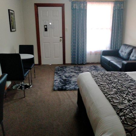 Sandstock Motor Inn Armidale Bagian luar foto