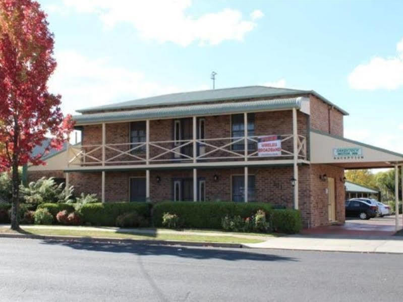 Sandstock Motor Inn Armidale Bagian luar foto